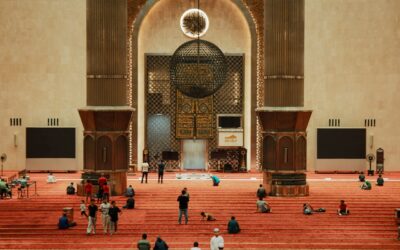 Menjaga Netralitas Rumah Ibadah dari Politik Praktis